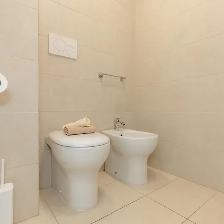 Appartamento Signorile In Centro Hapton House 12 *